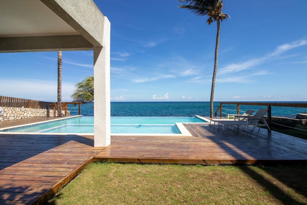 Teal Horizon Oceanfrontcaribbean Escape Tower Isle