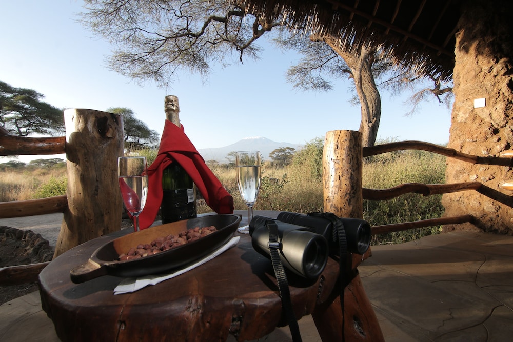 Kibo Safari Camp
