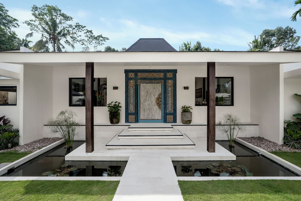 Villa Aikyam