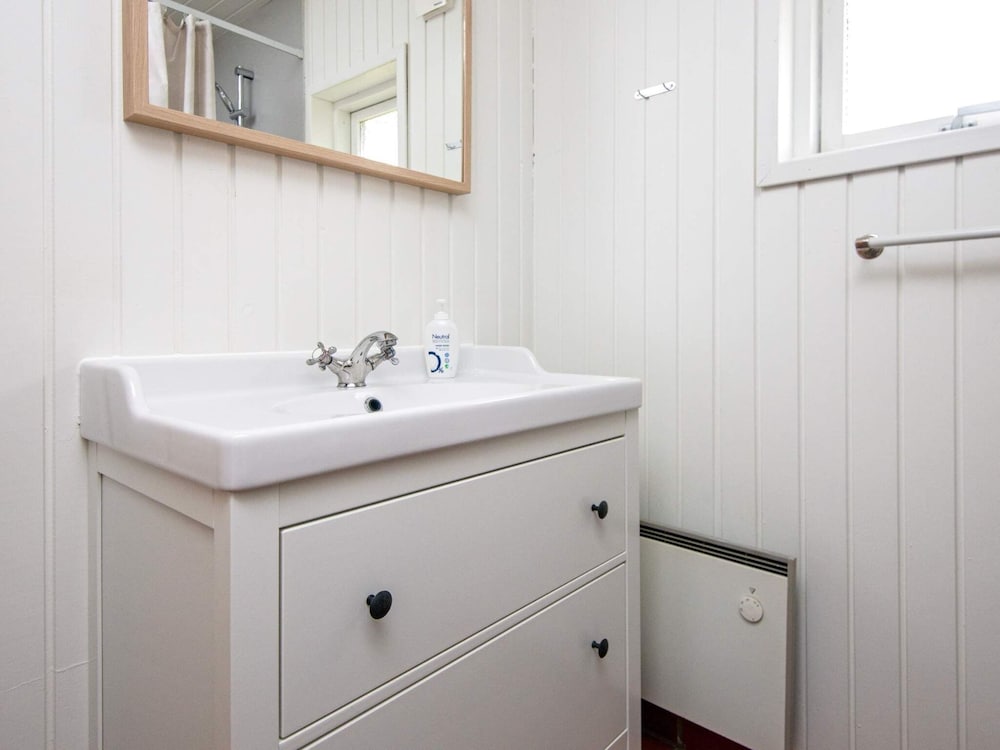 8 Person Holiday Home in Ebeltoft-by Traum