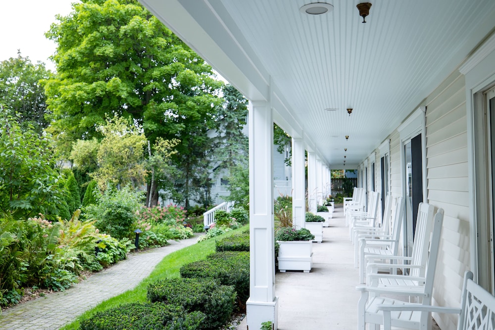 Harbour View Inn