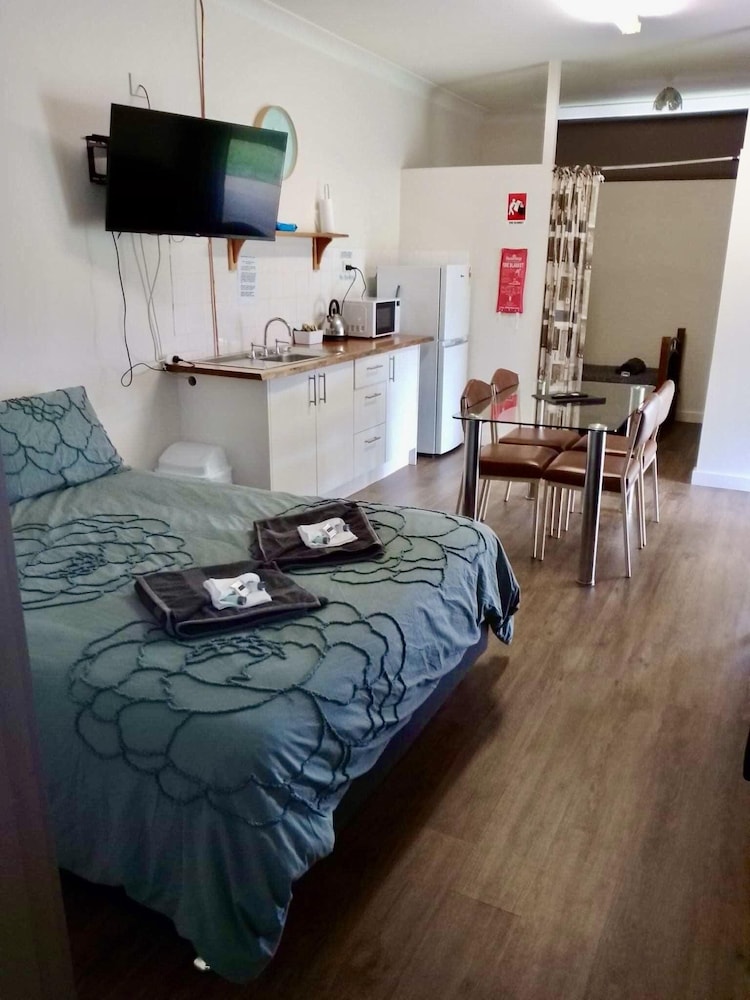 Cootamundra Caravan Park
