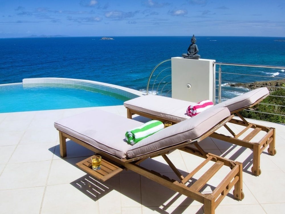 Sky Blue by Island Properties Online view 5
