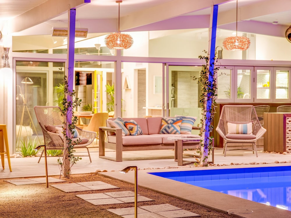 Palm Springs Vacations - West Elm House 2017: The Alexander - Property Image 52