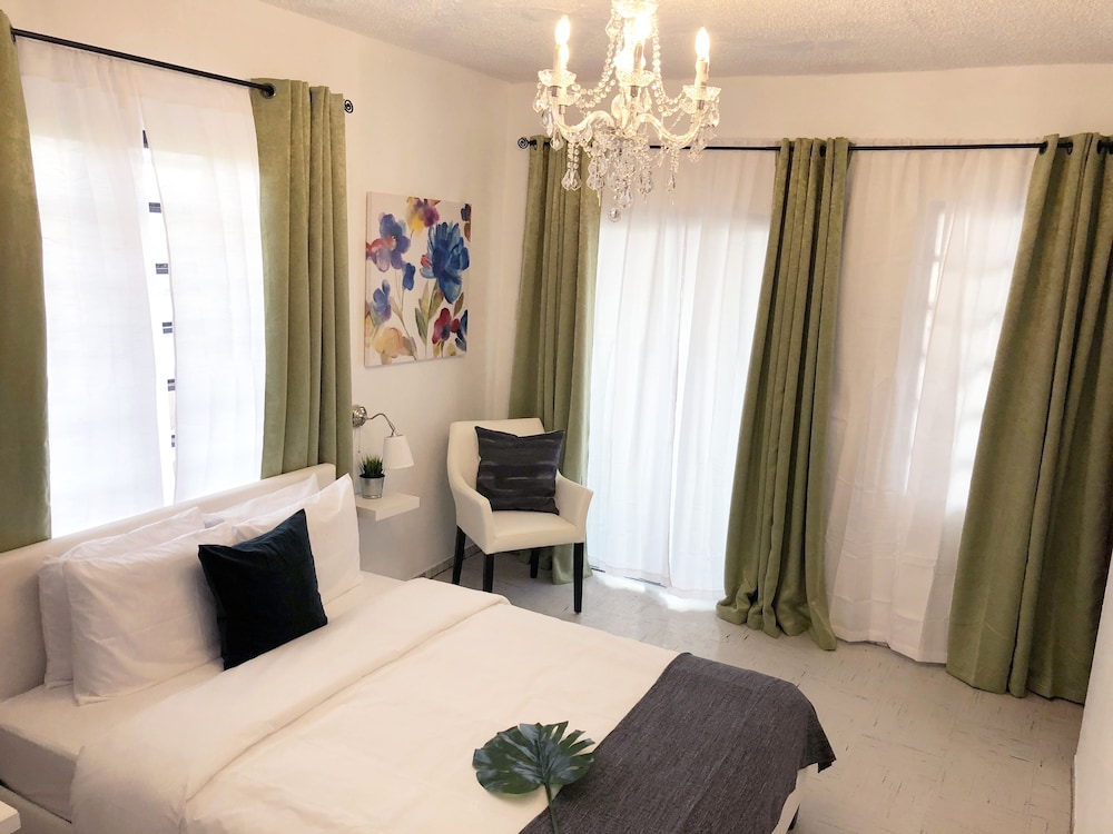 Aibonito Hotel 201