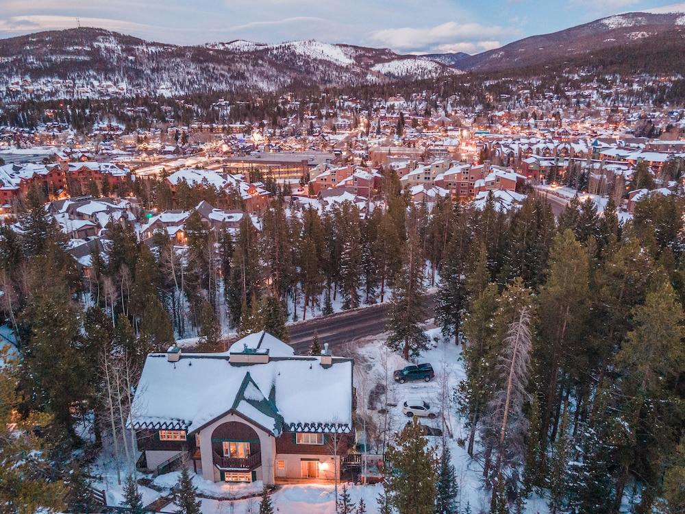 Breckenridge Boutique Hotel