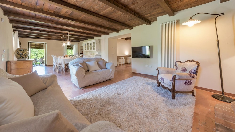 Villa Poderina 8 2 in Bellaria-pole-petriccio view 5