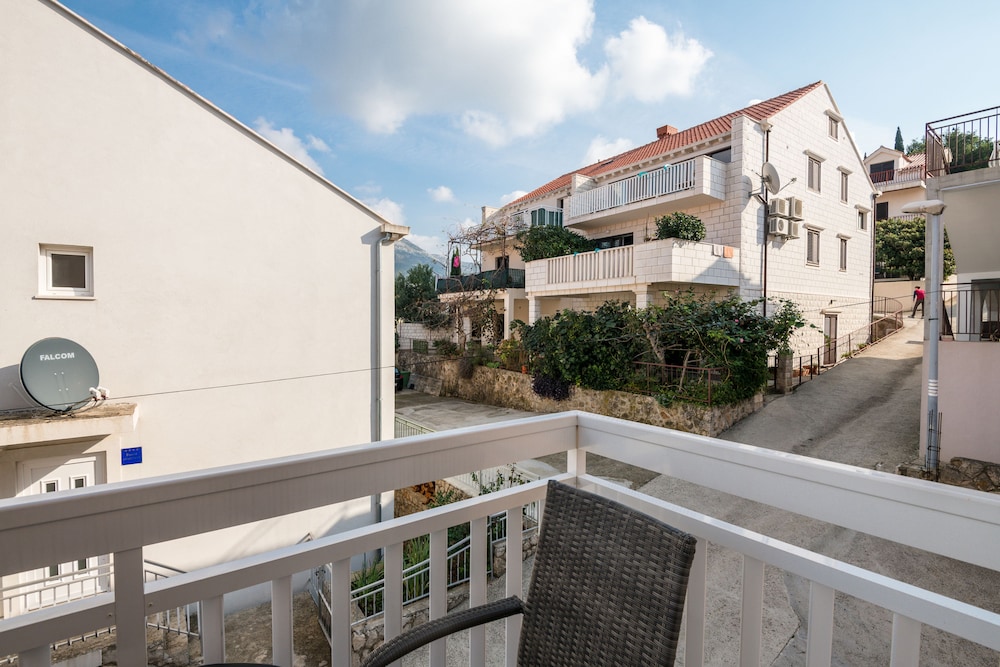 Villa Voinic 3