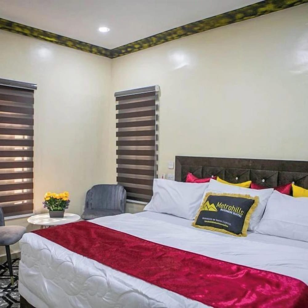 Metrohills Business Suites
