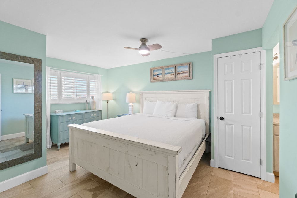 Summit Beach Resort by Panhandle Getaways