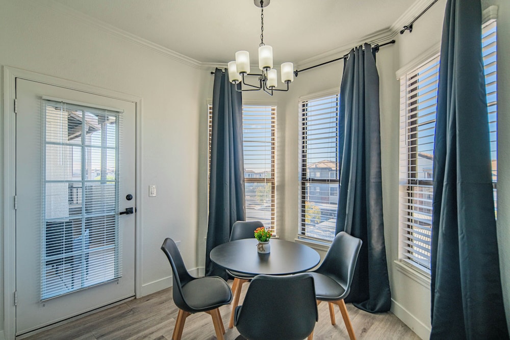 ROVE LIVING/KB - Zone