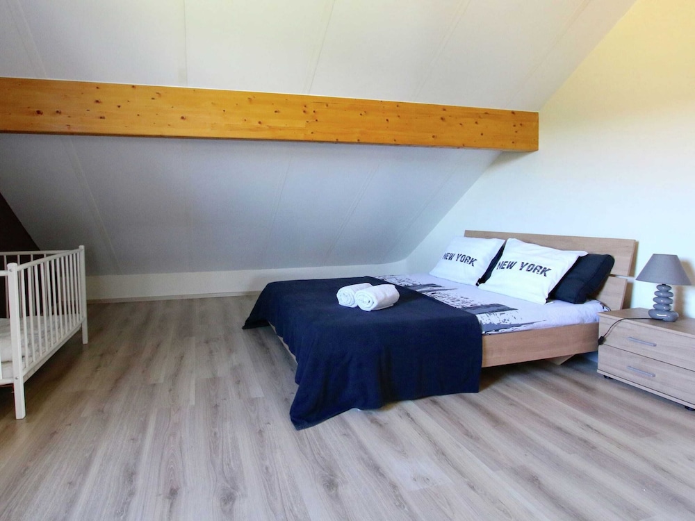 Classy Holiday Home in Martilly with Hot Tub view 2