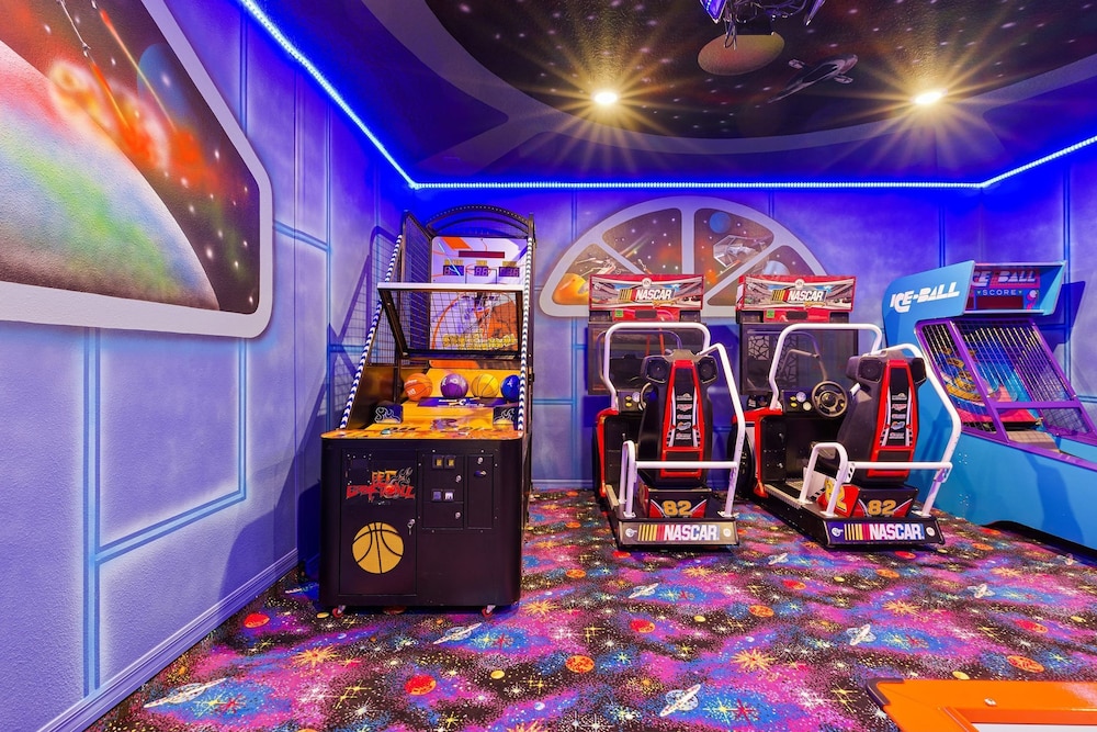 Twice-as-nice Resort Home Near Disney Pool and Game Room 20 Guests