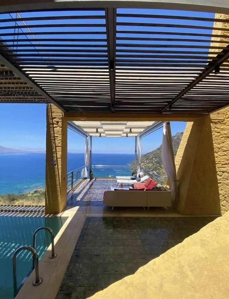 Villa Athina