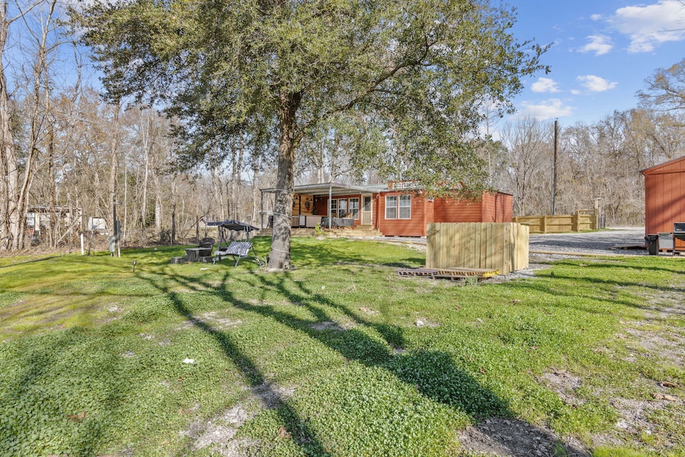 Whiskey Bay Hideaway Your Riverside Escape
