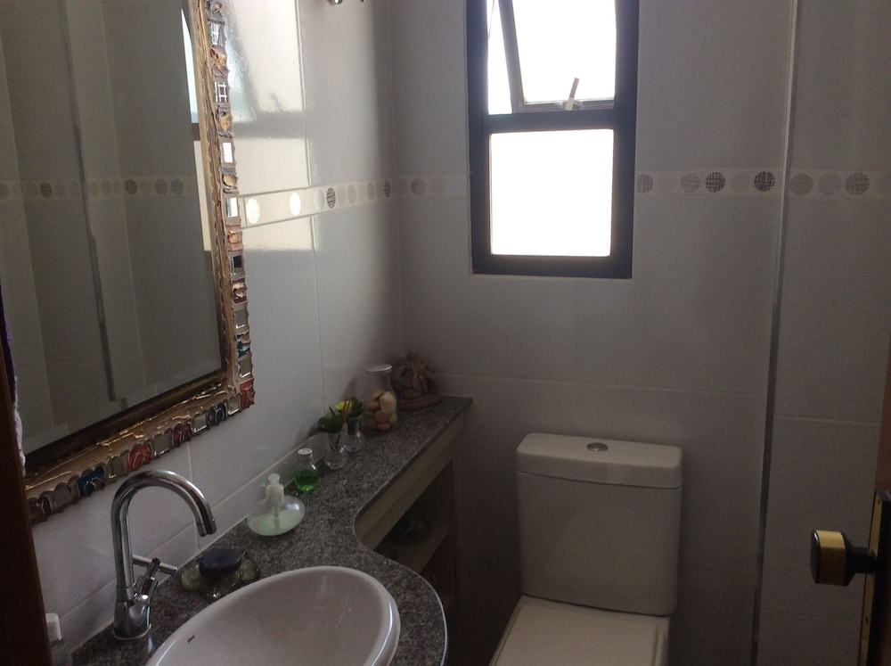 Apto Luz 3 Suites Asturias Guaruja