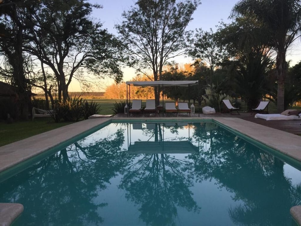 Estancia La Violeta
