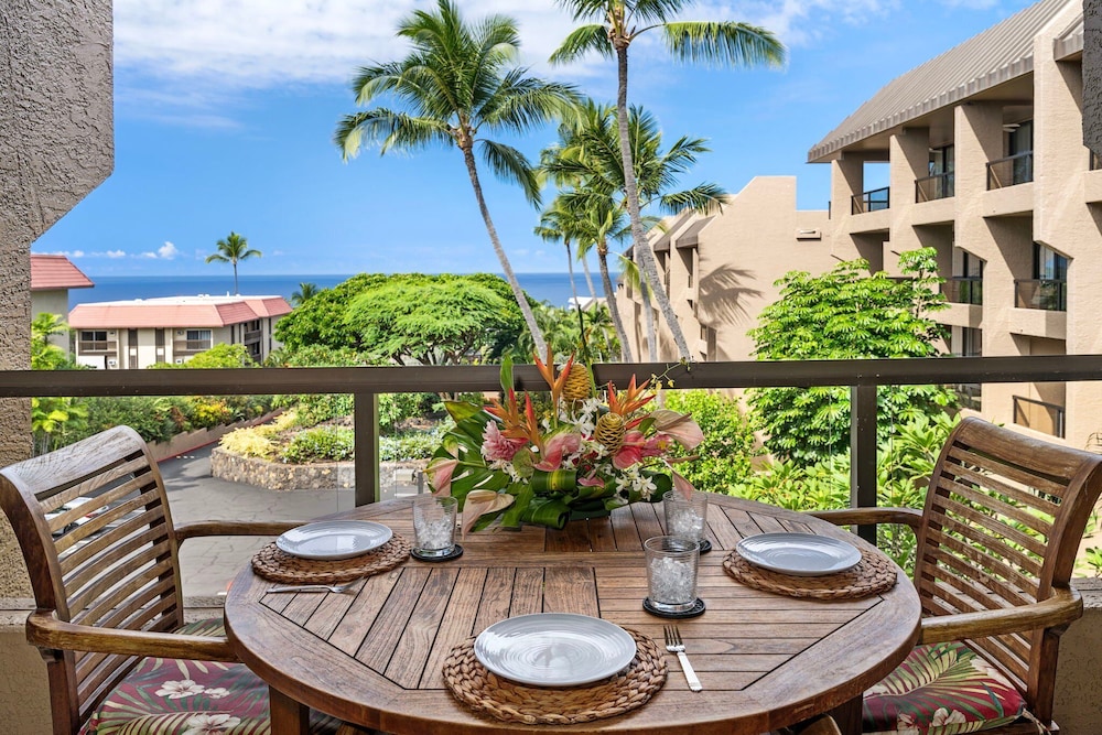 Walk to Kona Town - Ocean View - Vrkcv