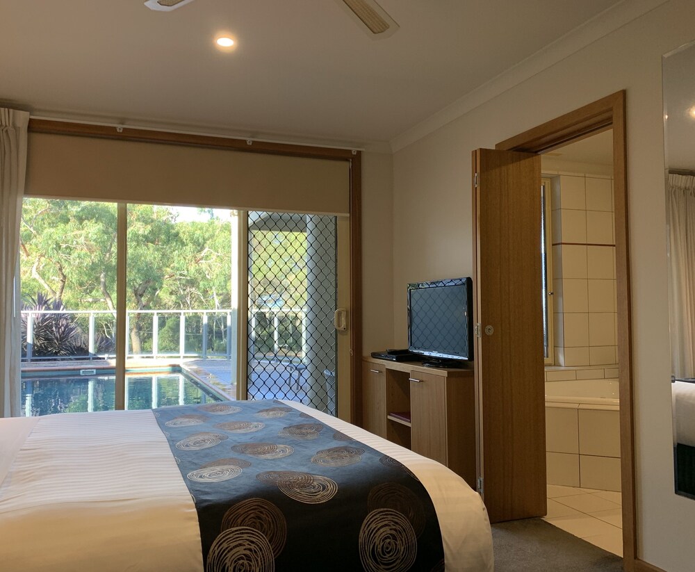 Eugenies Inverloch