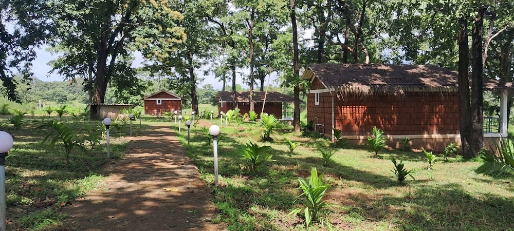 Room in B&B - Cottage In Farm House Dandeli