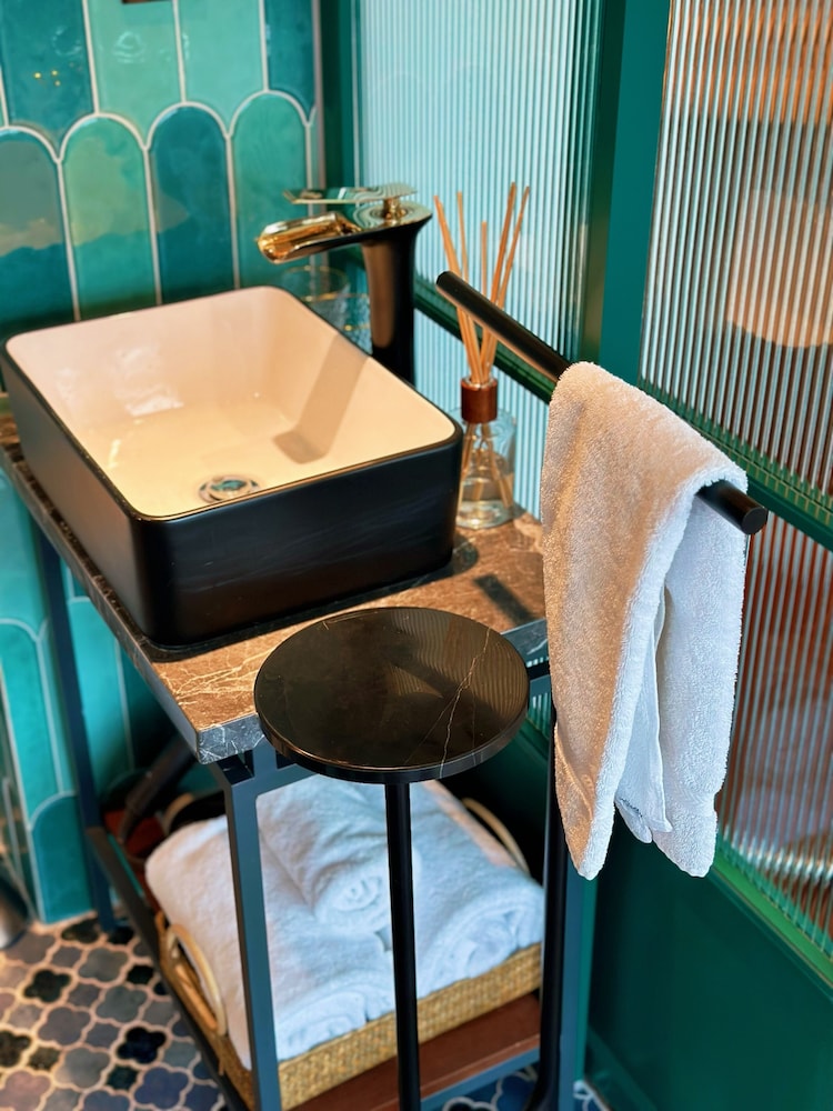 APTO Hotel HV (Causeway Bay)