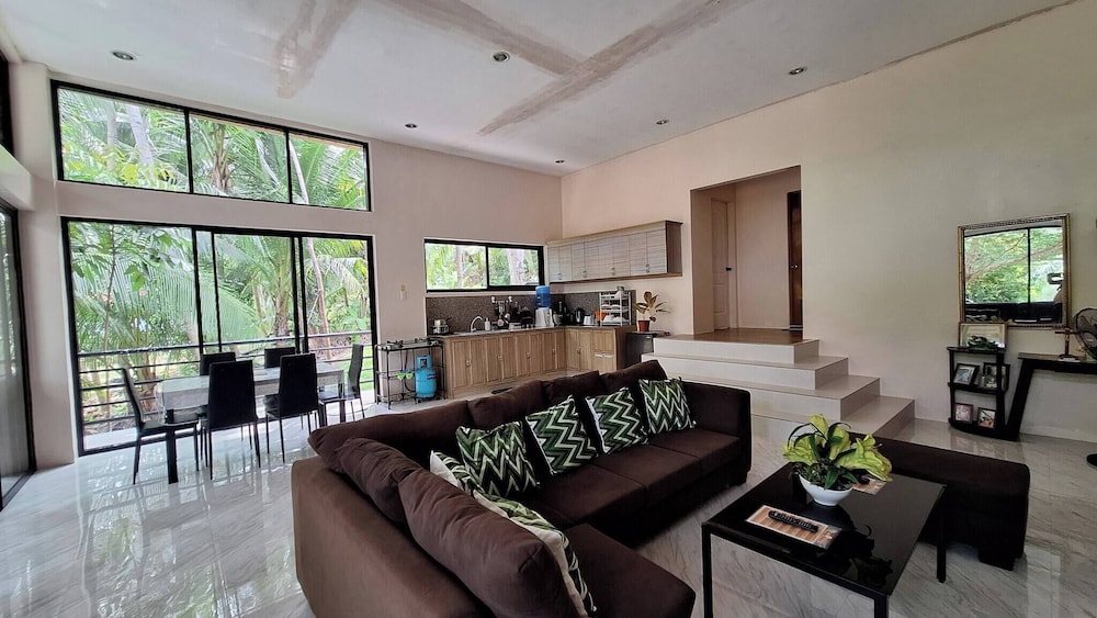 Balcon - Exclusive Private Villa in Camotes Island, Cebu, Philippines