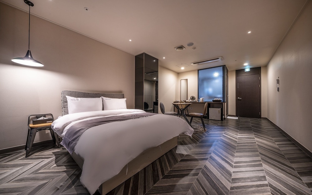 Namyangju W Hotel Hopyeong Branch view 4