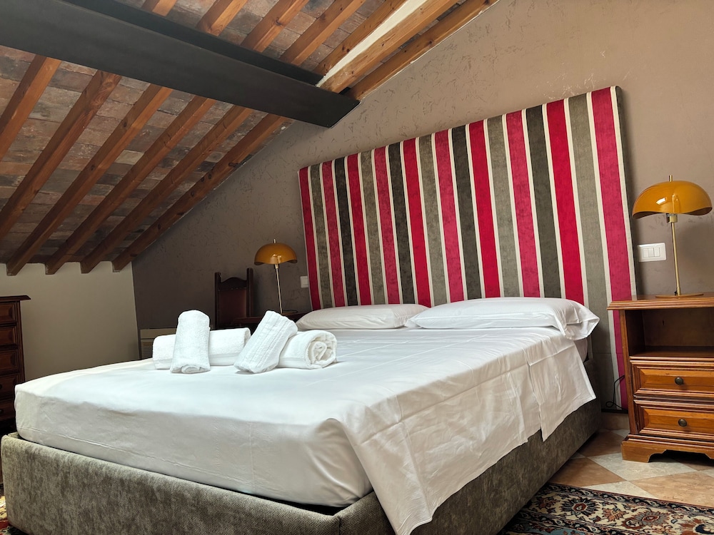 You & Me Corporation Home Verona Centro