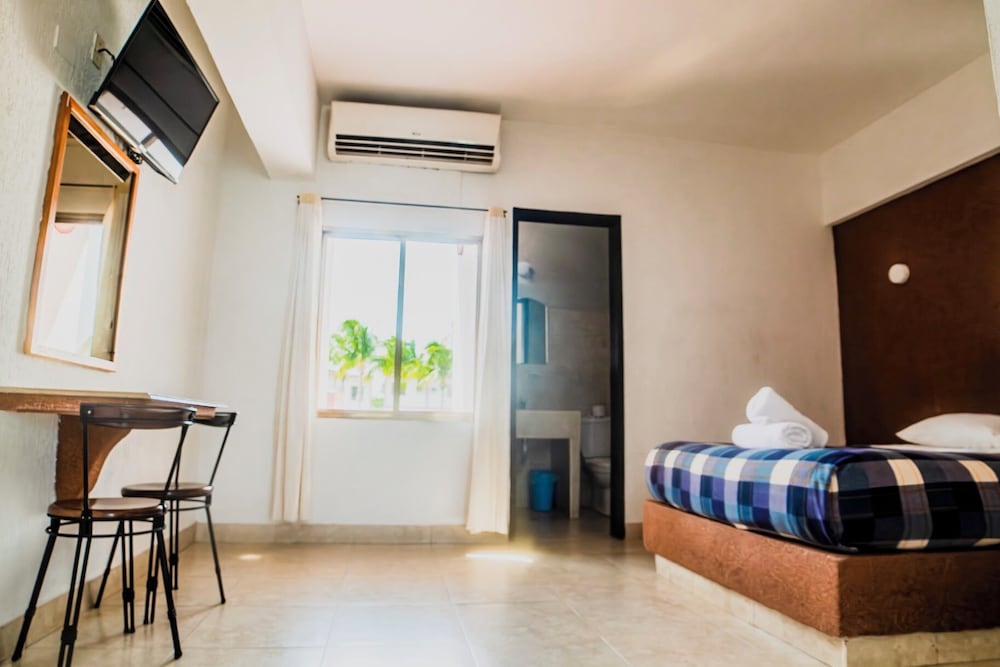 HOTEL ESPOR CA
