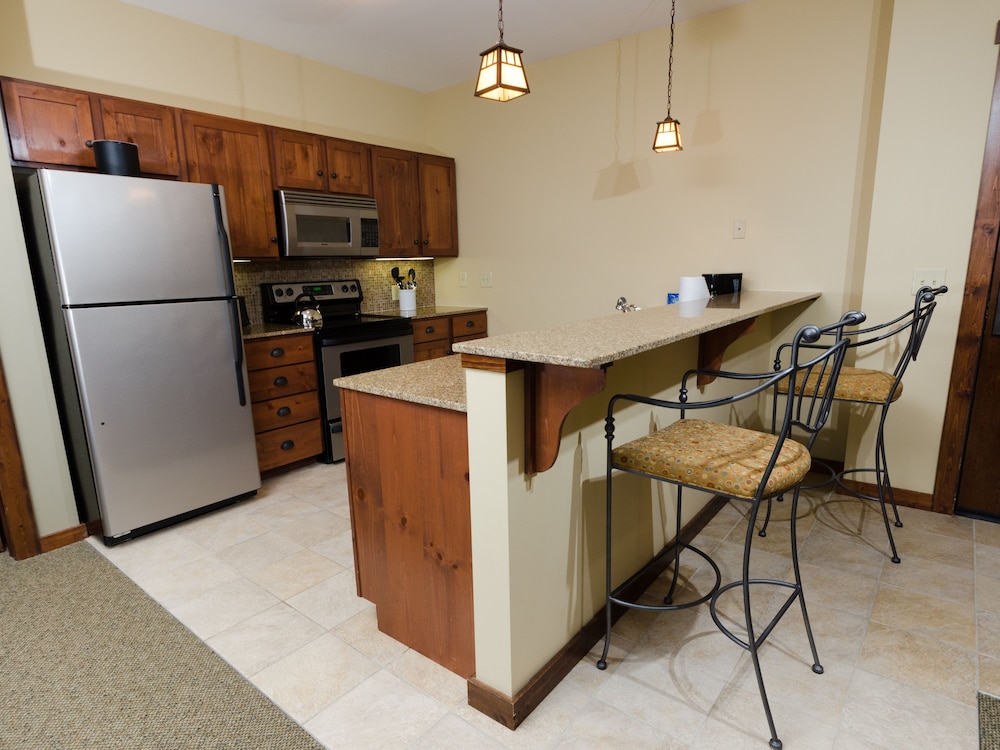 Soaring Eagle Lodge