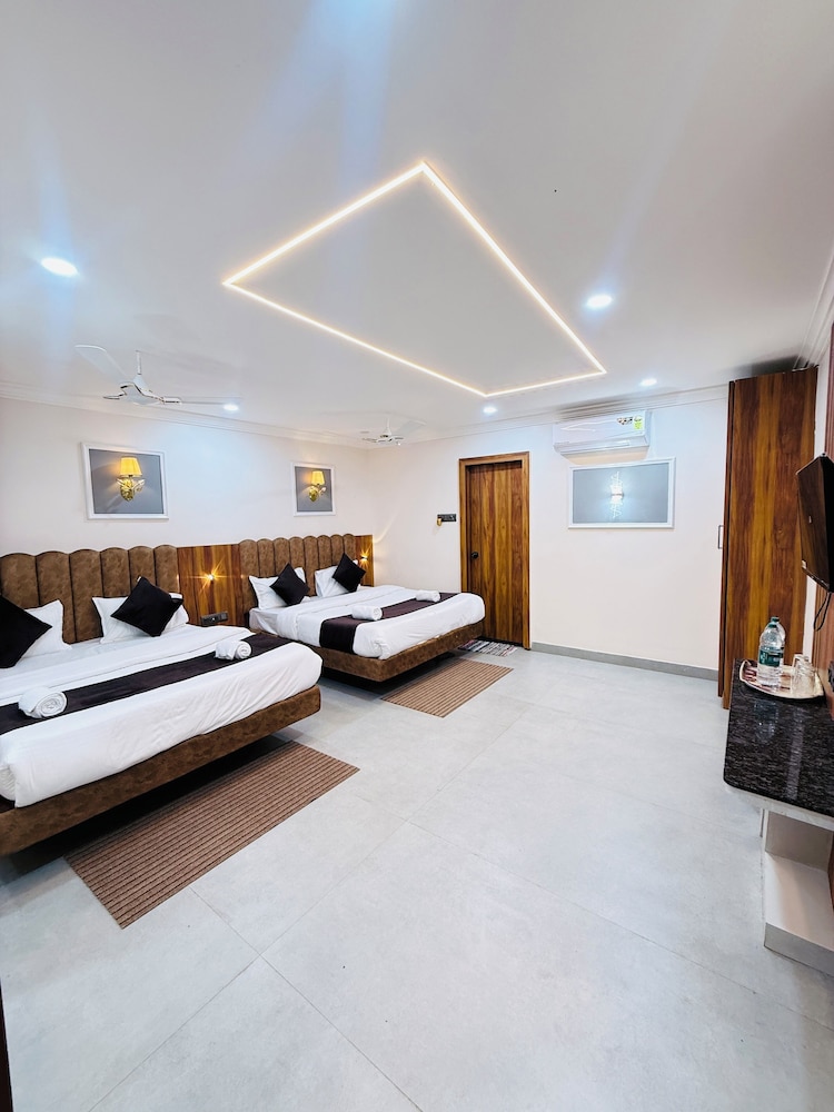 Hotel JK palace