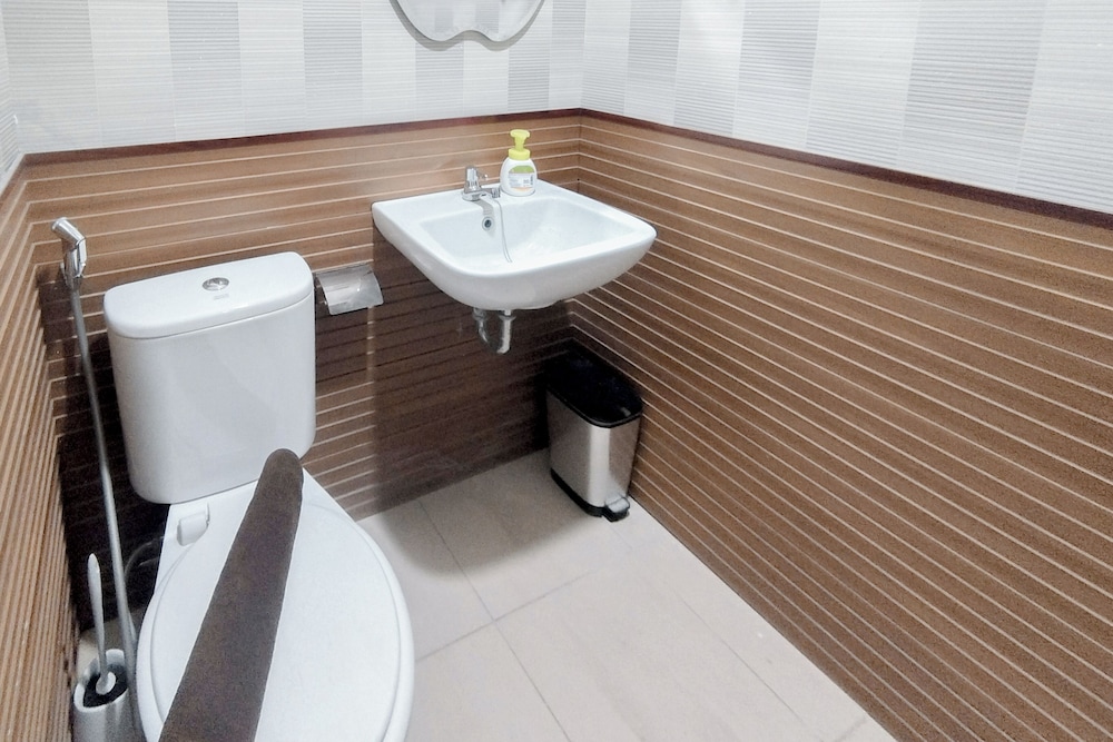 Monochromatic Modern 1Br At Tamansari Prospero Sidoarjo Apartment