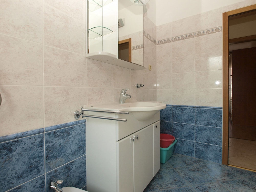 Photo 47