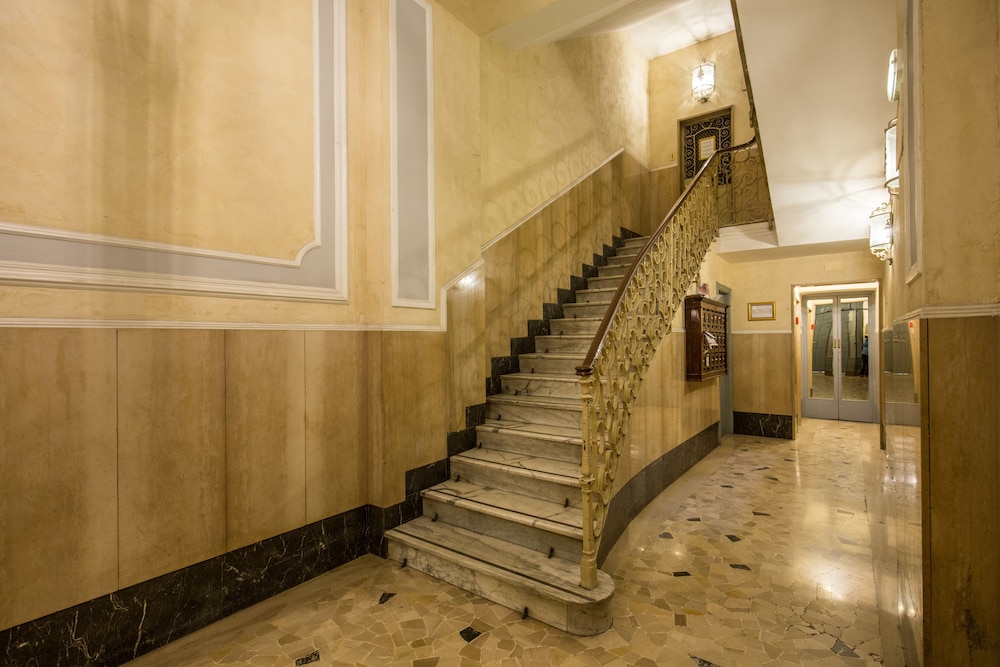 Suite in Rome Veneto
