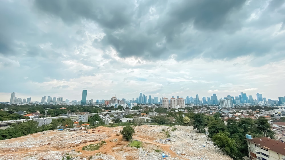 Elegant and Spacious Studio at Kemang Mansion Apartment