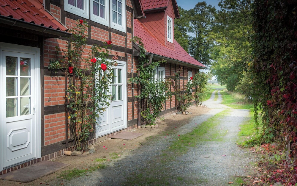 Landhaus Elbeflair Apartment GmbH