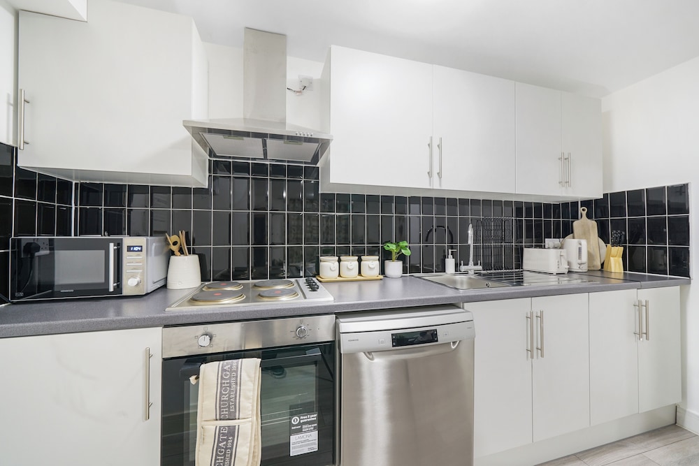 Shirland Road Flat