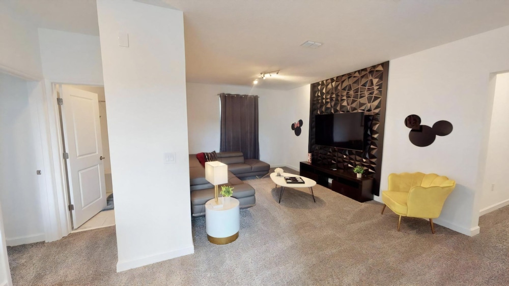 Adventure And Beautiful At Storey Lake - 6Br 5Ba