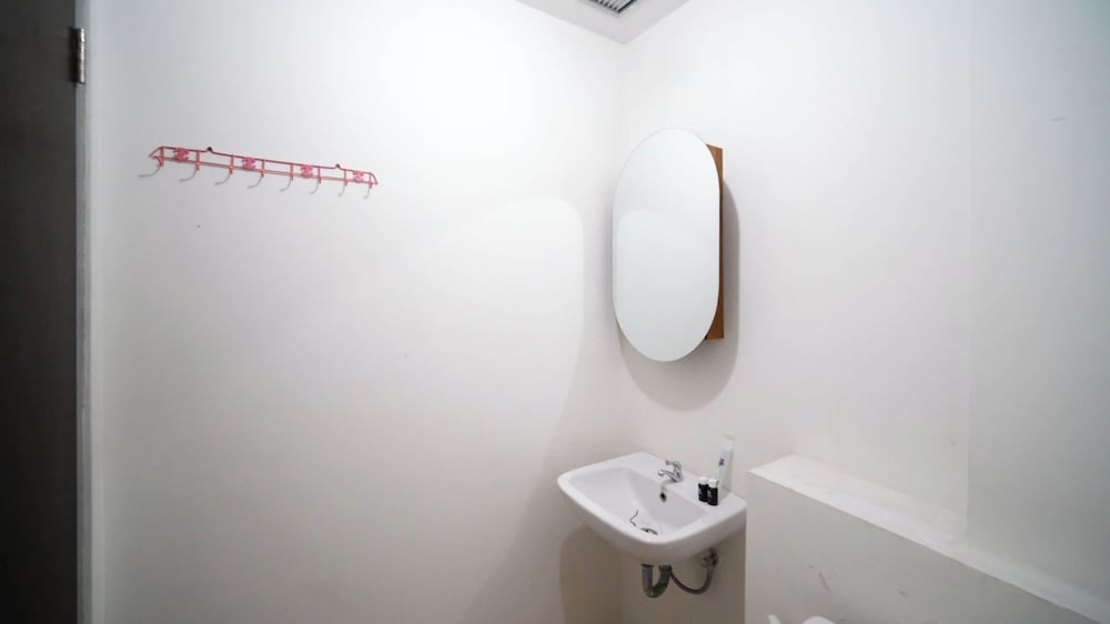 Homey And Compact 1Br At Tamansari Prospero Sidoarjo Apartment