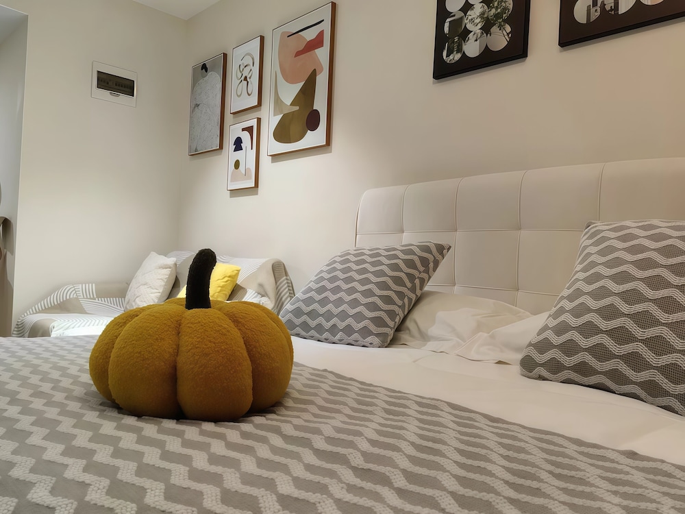 Shanghai Hills & Chiya BoutiqueApartment