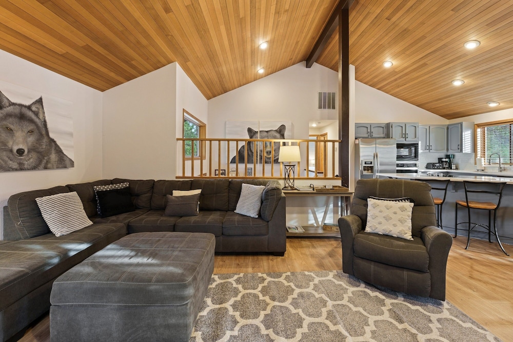 Tan Oak 2 3 Bedroom Home