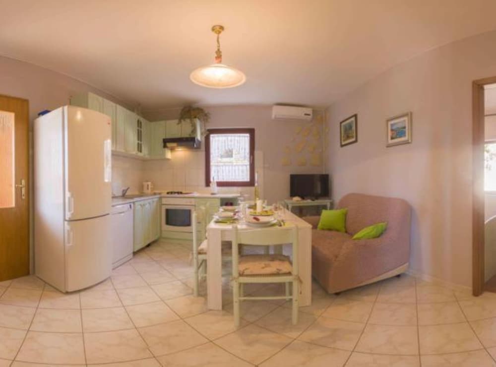 Apartments Jukica