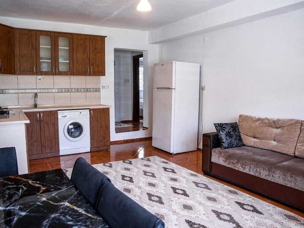 Yalıyanı Pansiyon - Image 41