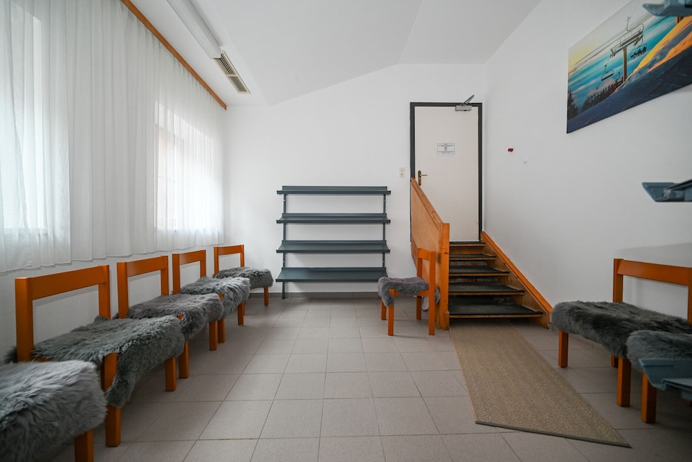 Schmitten 27 - Apartment 3 200m From ski Lift
