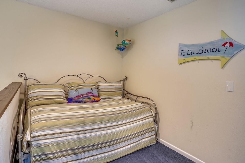 Gulfside Villas 6