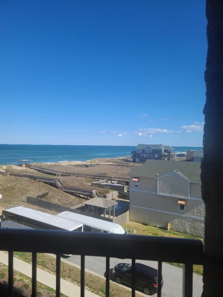 Ocean Reef Suites