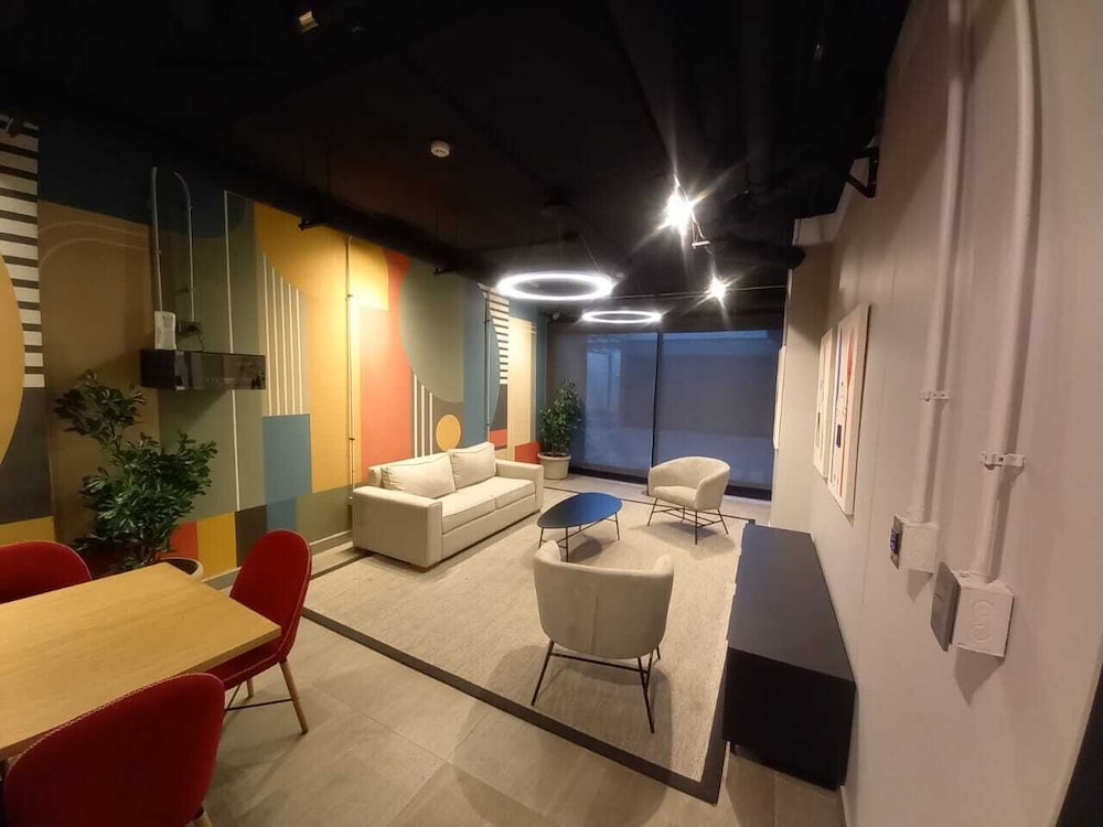 M&C departamento SR418