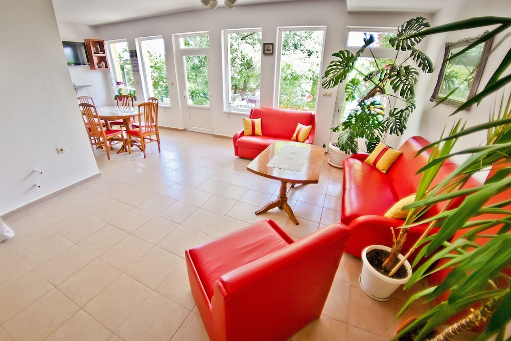 Villa Sequoia
