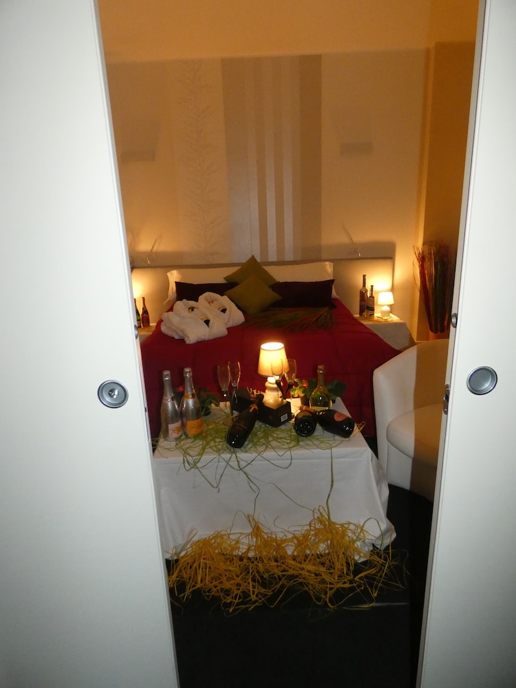 B&B Belvedere Suite view 3