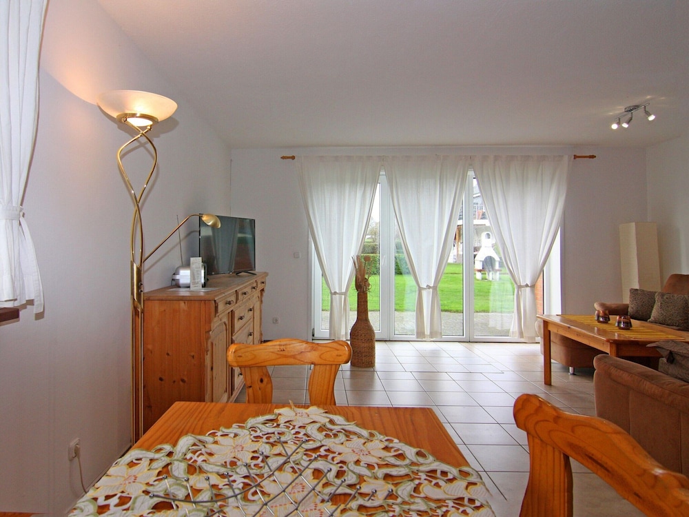 Apartment in Behrensdorf Near Baltic Sea
